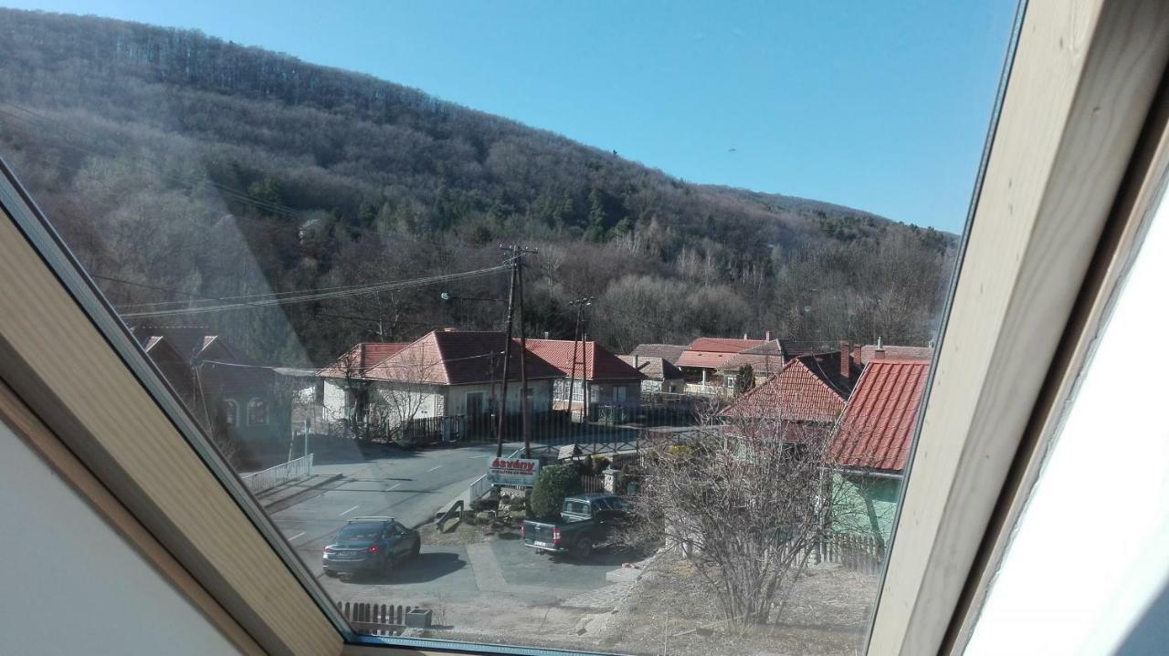 Zempleni Pitvaros Piheno Telkibánya 외부 사진